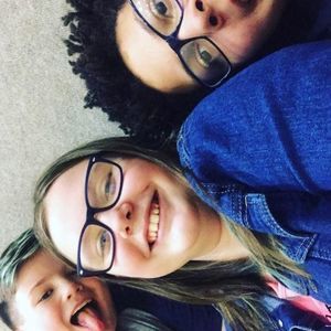 Meet your Posher, Levi